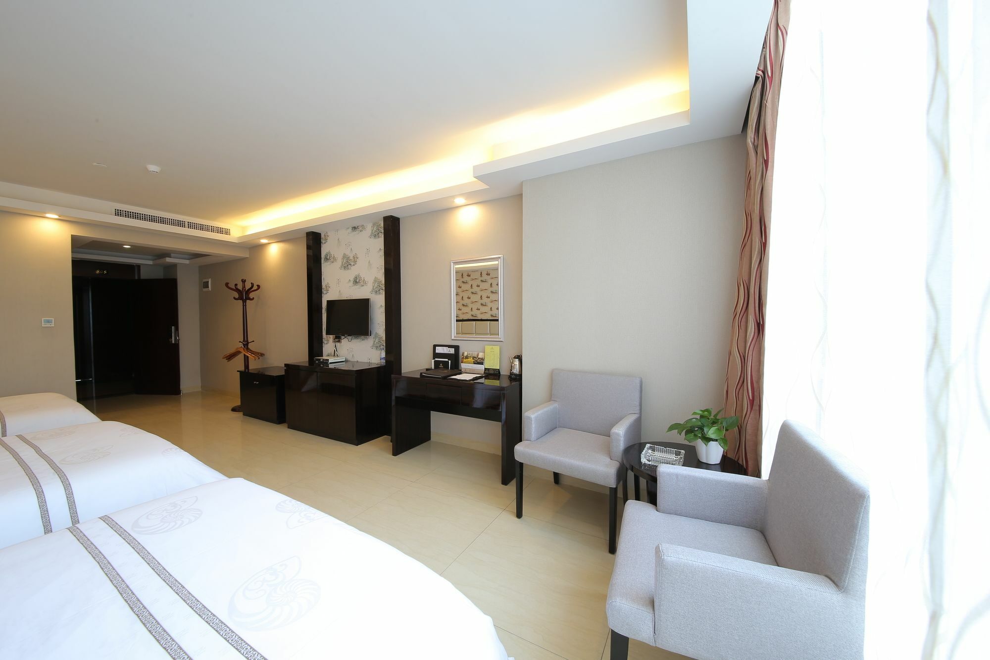 Oubon International Hotel Guangzhou Exteriör bild