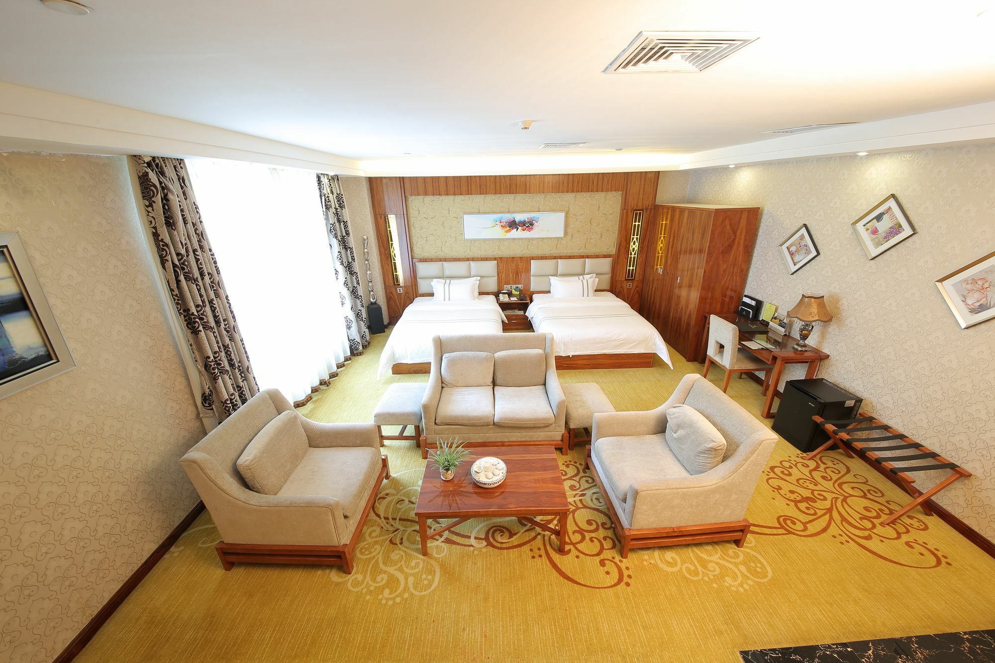 Oubon International Hotel Guangzhou Exteriör bild