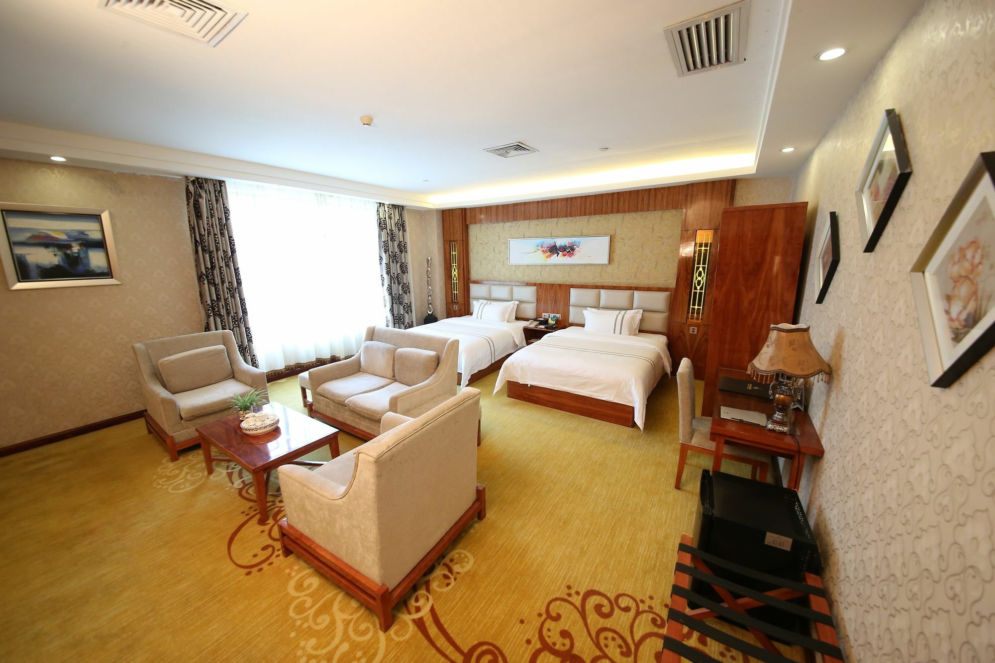 Oubon International Hotel Guangzhou Exteriör bild